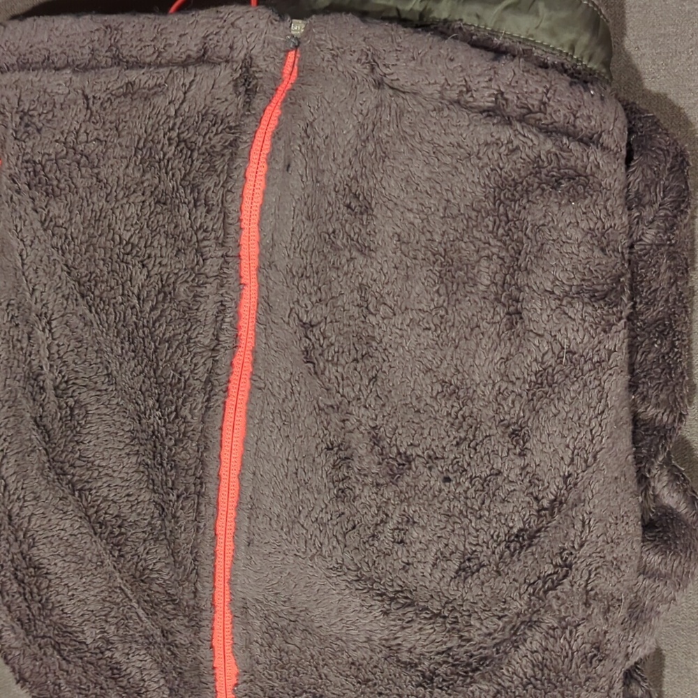 The North Face, fluffy zip up jacket, green and orange, size large - Picture 9 of 10